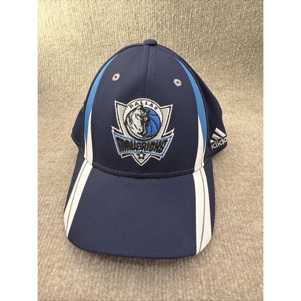 NWOT NBA Dallas Mavericks Adidas Adult Structured Flex Fit Fitted Size S-M